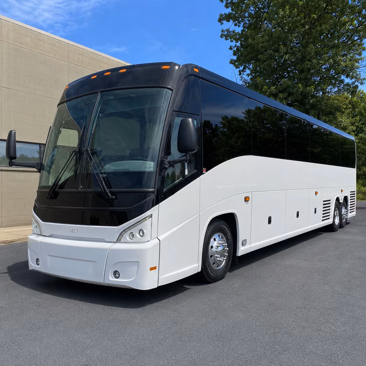 deerfield beach bus rental service area