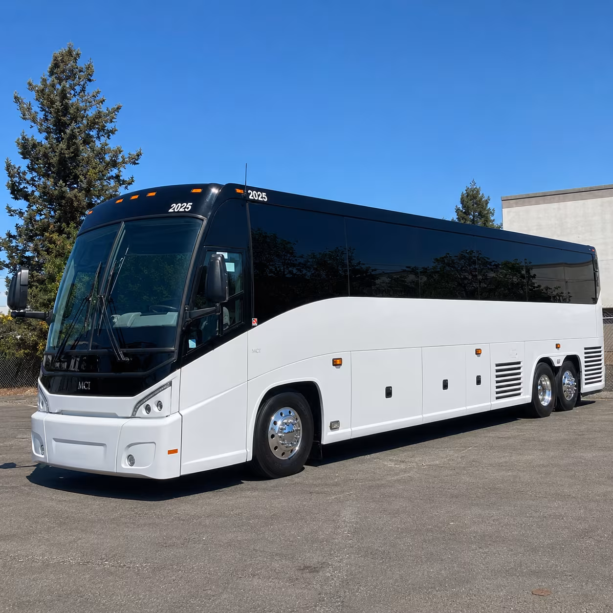 employee shuttle service between deerfield beach offices and fll mia pbi