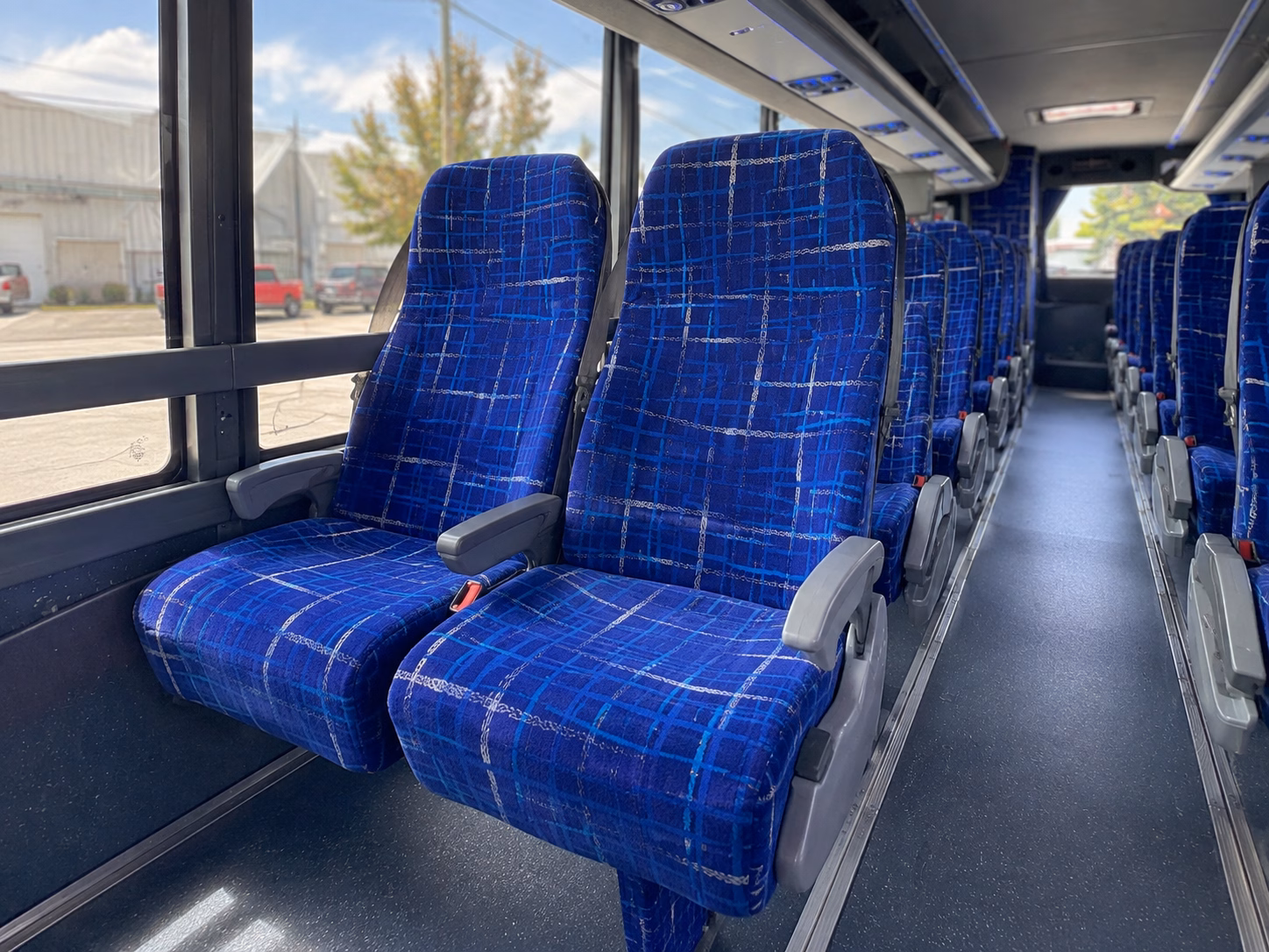 how the type of bus you choose changes the price in deerfield beach florida