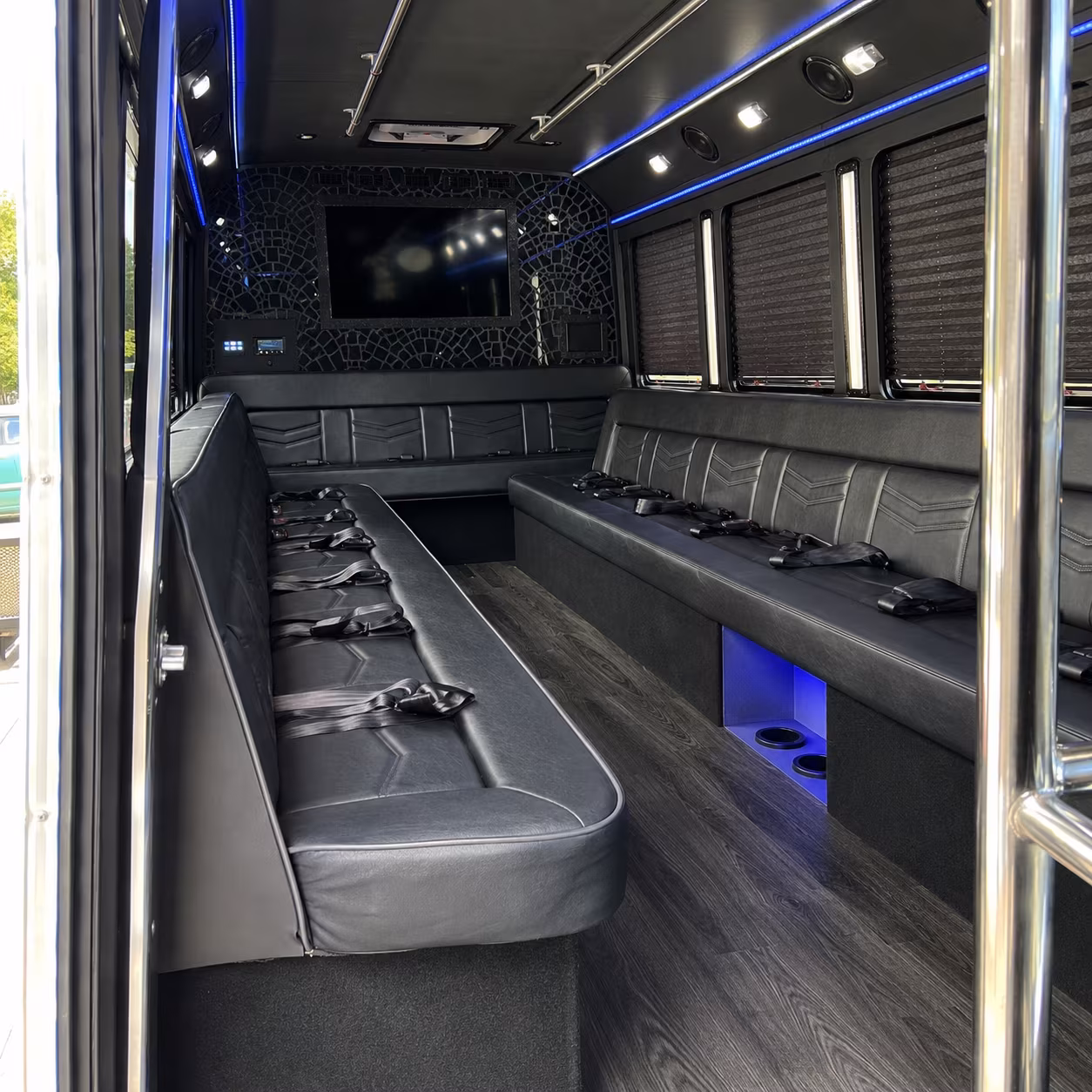party buses with built in bars for deerfield beach wine and brewery tours